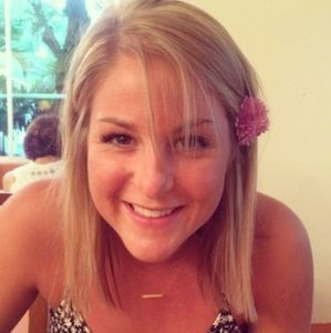 Meet your Posher, Victoria